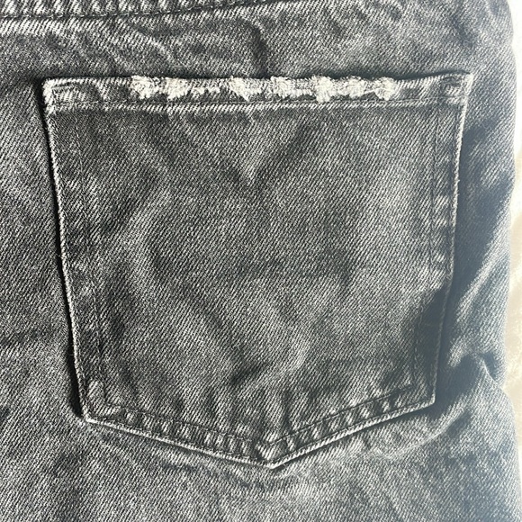 Zara Denim Shorts - Picture 3 of 5
